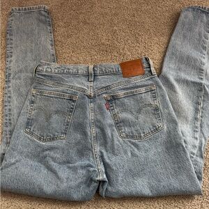 Levi's High-Rise Vintage Light Wash Women's Jeans